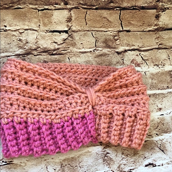 Winter twisted headband ear warmer - Picture 3 of 5